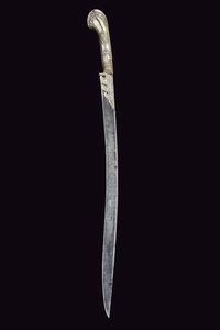 Yatagan con impugnatura in argento  - Asta La Collezione di Armi Antiche di un Gentiluomo Californiano - Associazione Nazionale - Case d'Asta italiane