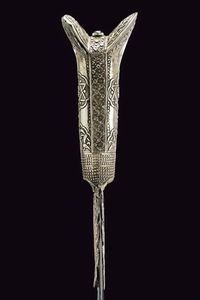 Yatagan con impugnatura in argento  - Asta La Collezione di Armi Antiche di un Gentiluomo Californiano - Associazione Nazionale - Case d'Asta italiane