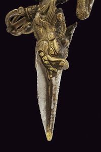 Interessante phurbu con kartika  - Asta La Collezione di Armi Antiche di un Gentiluomo Californiano - Associazione Nazionale - Case d'Asta italiane