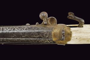 Fucile a miccia tipo torador  - Asta La Collezione di Armi Antiche di un Gentiluomo Californiano - Associazione Nazionale - Case d'Asta italiane