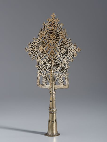 MANIFATTURA ETIOPE, PROBABILMENTE XIX SECOLO : Croce processionale copta in metallo argentato e inciso  - Asta Asta 502 | ARTE ANTICA E DEL XIX SECOLO Online - Associazione Nazionale - Case d'Asta italiane
