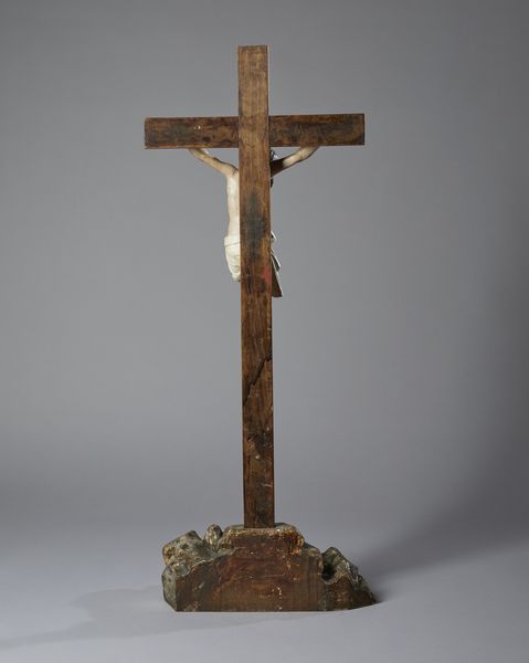 SCULTORE NAPOLETANO DEL XIX SECOLO : Crocifisso in legno scolpito e dipinto  - Asta Asta 502 | ARTE ANTICA E DEL XIX SECOLO Online - Associazione Nazionale - Case d'Asta italiane