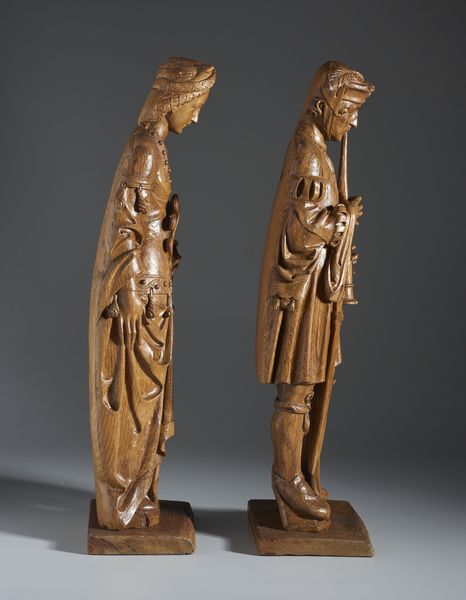SCULTORE DI AREA GERMANICA DEL XX SECOLO : Coppia di sculture in legno intagliato nello stile di Heinrich Douvermann  - Asta Asta 502 | ARTE ANTICA E DEL XIX SECOLO Online - Associazione Nazionale - Case d'Asta italiane