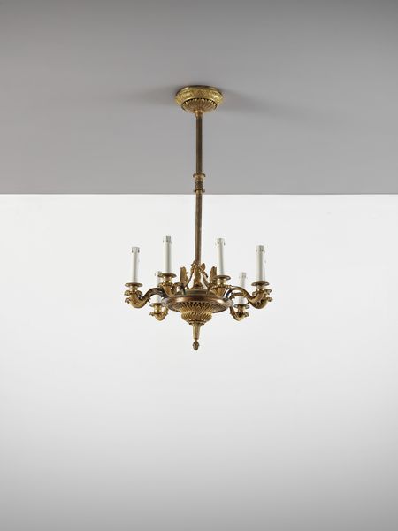 THOMIRE PIERRE PHILIPPE (1751 - 1843) : Lampadario in bronzo dorato al mercurio con decori neoclassici a palmette, fusto centrale circondato da girotondo di putti alati con ghirlande, bracci in foggia di cornucopie fitomorfe  - Asta Asta 502 | ARTE ANTICA E DEL XIX SECOLO Online - Associazione Nazionale - Case d'Asta italiane