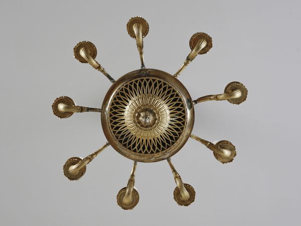 THOMIRE PIERRE PHILIPPE (1751 - 1843) : Lampadario in bronzo dorato al mercurio con decori neoclassici a palmette, fusto centrale circondato da girotondo di putti alati con ghirlande, bracci in foggia di cornucopie fitomorfe  - Asta Asta 502 | ARTE ANTICA E DEL XIX SECOLO Online - Associazione Nazionale - Case d'Asta italiane