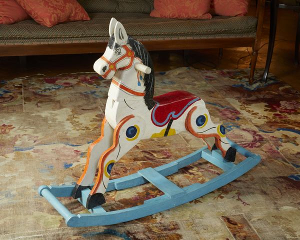 MANIFATTURA DEL XX SECOLO : Cavallo a dondolo in legno dipinto  - Asta Asta 502 | ARTE ANTICA E DEL XIX SECOLO Online - Associazione Nazionale - Case d'Asta italiane