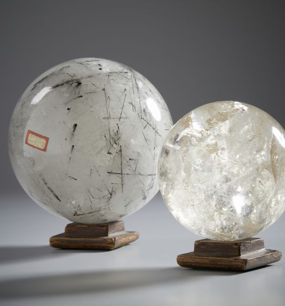MANIFATTURA DEL XX SECOLO : Tre sfere in quarzo con inclusioni  - Asta Asta 502 | ARTE ANTICA E DEL XIX SECOLO Online - Associazione Nazionale - Case d'Asta italiane
