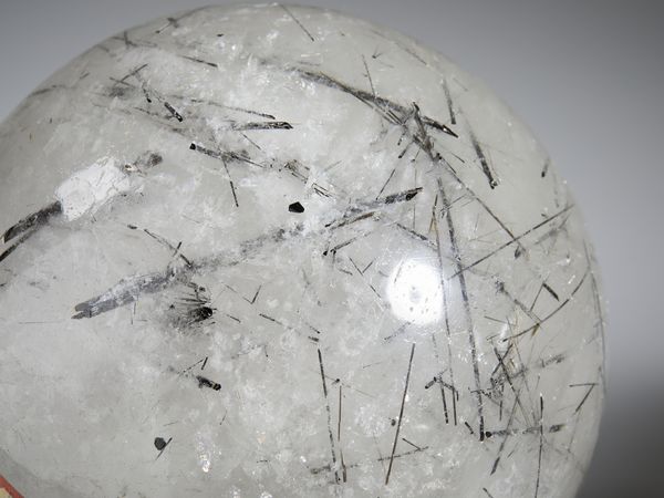 MANIFATTURA DEL XX SECOLO : Tre sfere in quarzo con inclusioni  - Asta Asta 502 | ARTE ANTICA E DEL XIX SECOLO Online - Associazione Nazionale - Case d'Asta italiane