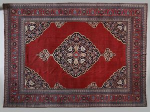 MANIFATTURA PERSIANA : Magnifico esemplare di tappeto Khorassan, zona nord-orientale persiana, a tinte vegetali e nodo fine. Seconda met XIX secolo  - Asta Asta 502 | ARTE ANTICA E DEL XIX SECOLO Online - Associazione Nazionale - Case d'Asta italiane