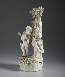 MANIFATTURA ANTONIBON, BASSANO, XIX SECOLO : Gruppo in terraglia smaltata raffigurante una coppia galante sotto un albero di vite  - Asta Asta 502 | ARTE ANTICA E DEL XIX SECOLO Online - Associazione Nazionale - Case d'Asta italiane