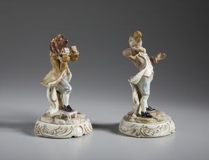 MANIFATTURA DEL XIX-XX SECOLO : Coppia di figure di musicanti zoomorfi in porcellana policroma  - Asta Asta 502 | ARTE ANTICA E DEL XIX SECOLO Online - Associazione Nazionale - Case d'Asta italiane