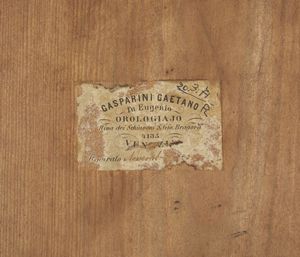 MANIFATTURA AUSTRIACA DEL XIX SECOLO : Orologio da parete in legno intagliato e dorato  - Asta Asta 502 | ARTE ANTICA E DEL XIX SECOLO Online - Associazione Nazionale - Case d'Asta italiane