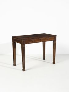 MANIFATTURA DEL XIX SECOLO - Consolle lastronata e filettata, cassetto sul fronte e gambe troncopiramidali