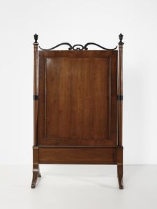 MANIFATTURA DEL XIX SECOLO : Psiche lastronata e parzialmente ebanizzata, cimasa a volute  - Asta Asta 502 | ARTE ANTICA E DEL XIX SECOLO Online - Associazione Nazionale - Case d'Asta italiane