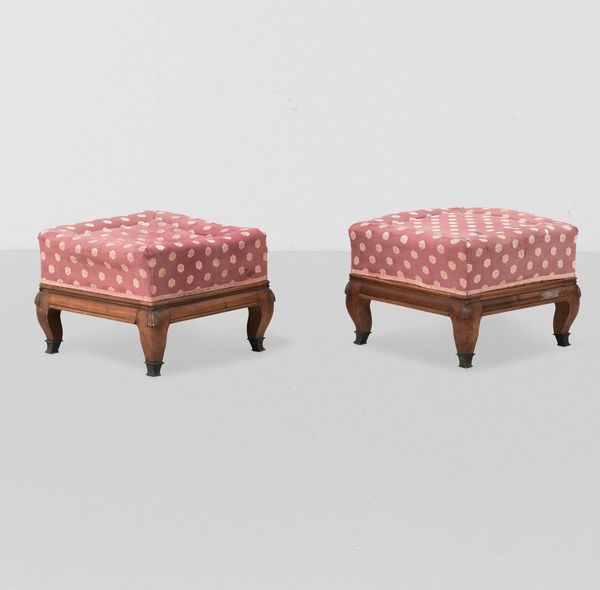 Tomaso Buzzi : Due pouf.  - Asta Design Lab - Associazione Nazionale - Case d'Asta italiane