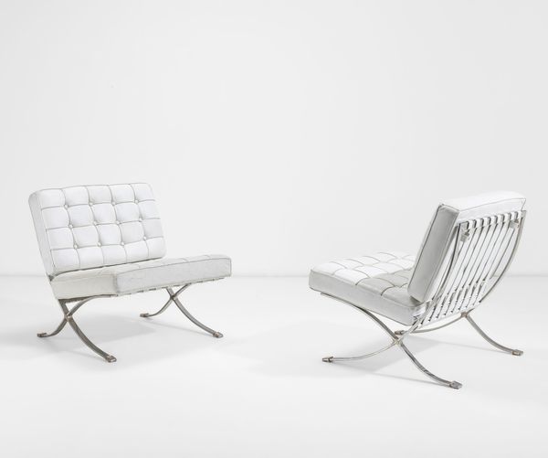 LUDWIG MIES VAN DER ROHE : Due poltrone mod. MR90 Barcelona.  - Asta Design Lab - Associazione Nazionale - Case d'Asta italiane