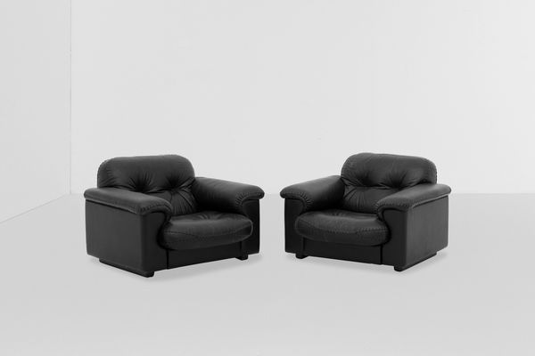 DE SEDE : Due poltrone.  - Asta Design Lab - Associazione Nazionale - Case d'Asta italiane