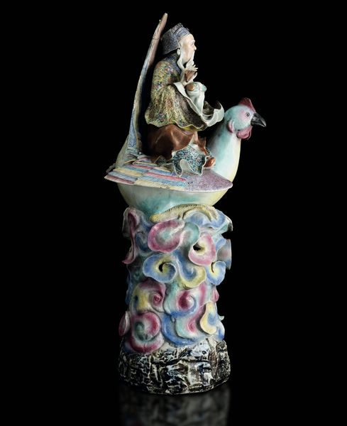 Grande figura in porcellana policroma raffigurante saggio a cavallo di un gallo, Dinastia Qing, fine XIX secolo  - Asta Fine Asian Works of Art - Associazione Nazionale - Case d'Asta italiane