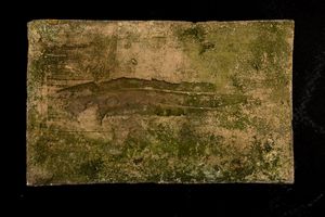 Rara placca in terracotta Sancai raffigurante cavalli, Cina, Dinastia Ming, XV secolo  - Asta Fine Asian Works of Art - Associazione Nazionale - Case d'Asta italiane