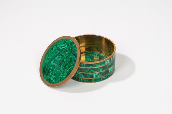 Scatola circolare in malachite e bronzo con coperchio, secolo XX  - Asta Incanti d'Arte - Associazione Nazionale - Case d'Asta italiane