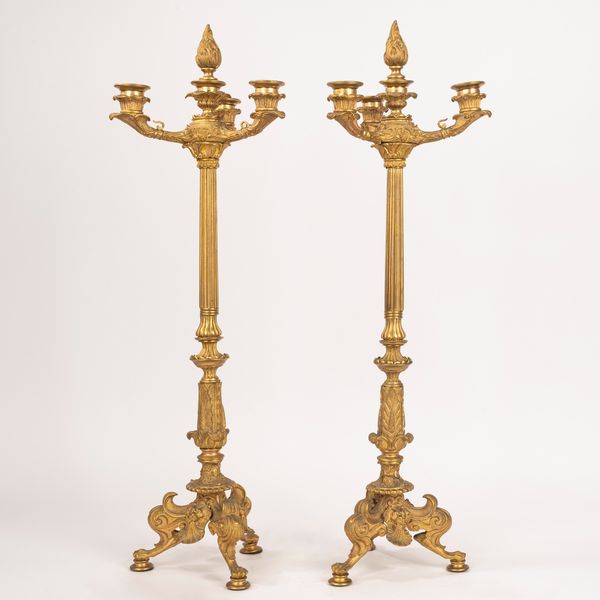 Coppia di candelabri a quattro luci, secolo XIX  - Asta Incanti d'Arte - Associazione Nazionale - Case d'Asta italiane