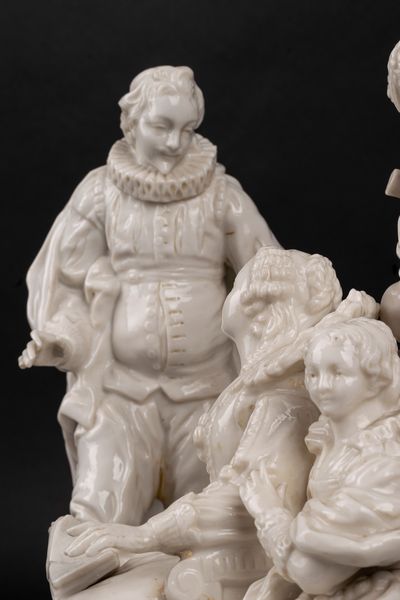 Gruppo in porcellana bianca raffigurante concerto, manifattura di Capodimonte, secolo XVIII/XIX  - Asta Incanti d'Arte - Associazione Nazionale - Case d'Asta italiane