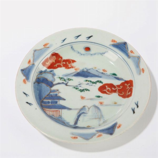 Piattino giapponese a decoro Imari, secolo XIX  - Asta Incanti d'Arte - Associazione Nazionale - Case d'Asta italiane