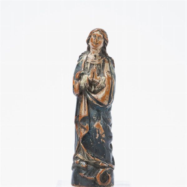 Antica scultura in legno policromo raffigurante Madonna di manifattura portoghese  - Asta Incanti d'Arte - Associazione Nazionale - Case d'Asta italiane
