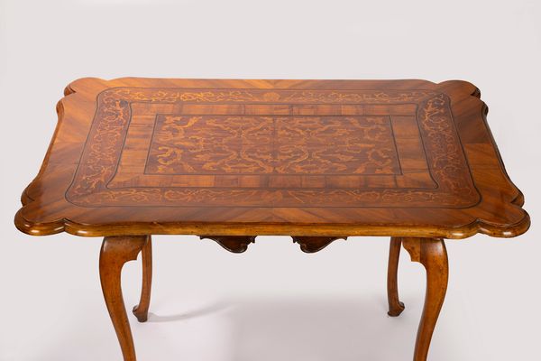Tavolo con piano lastronato, filettato e intarsiato  - Asta Incanti d'Arte - Associazione Nazionale - Case d'Asta italiane