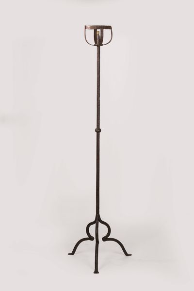 Porta cero tripode in ferro battuto  - Asta Incanti d'Arte - Associazione Nazionale - Case d'Asta italiane