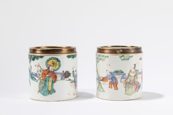 Coppia di scatole in porcellana  - Asta Incanti d'Arte - Associazione Nazionale - Case d'Asta italiane