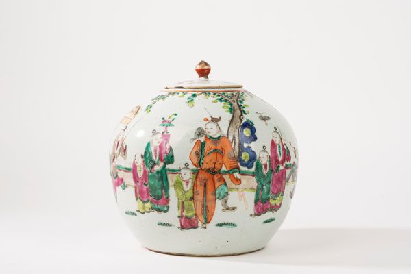 Potiche in porcellana policroma, Cina fine dinastia Qing  - Asta Incanti d'Arte - Associazione Nazionale - Case d'Asta italiane