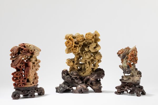 Tre sculture in pietra dura  - Asta Incanti d'Arte - Associazione Nazionale - Case d'Asta italiane