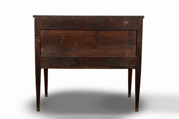 Cassettone in stile Luigi XVI  - Asta Incanti d'Arte - Associazione Nazionale - Case d'Asta italiane