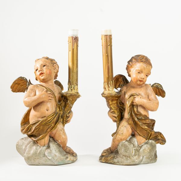 Coppia di antichi angeli reggi torcia in terracotta dipinta in policromia  - Asta Incanti d'Arte - Associazione Nazionale - Case d'Asta italiane