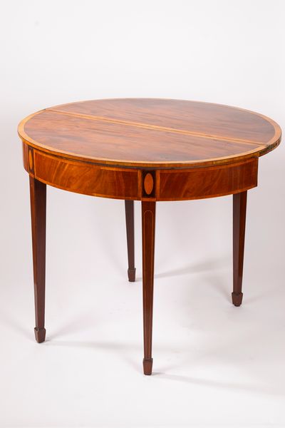 Tavolo da parete demi lune con piano a libro, secolo XIX  - Asta Incanti d'Arte - Associazione Nazionale - Case d'Asta italiane
