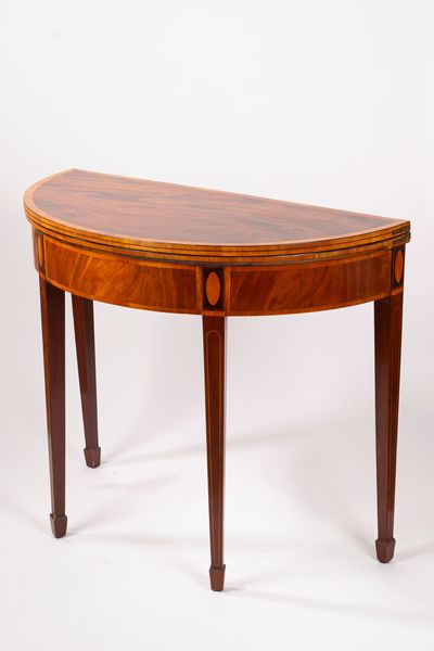Tavolo da parete demi lune con piano a libro, secolo XIX  - Asta Incanti d'Arte - Associazione Nazionale - Case d'Asta italiane