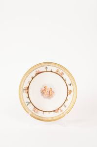 Set di sei piatti in porcellana policroma, manifattura di Meissen, secolo XIX  - Asta Incanti d'Arte - Associazione Nazionale - Case d'Asta italiane