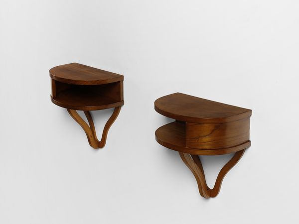 MANIFATTURA ITALIANA : Coppia di comodini a parete.  - Asta Asta 503 | DESIGN E ARTI DECORATIVE DEL NOVECENTO Virtuale - Associazione Nazionale - Case d'Asta italiane