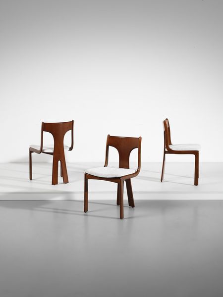 MANIFATTURA ITALIANA : Tre sedie.  - Asta Asta 503 | DESIGN E ARTI DECORATIVE DEL NOVECENTO Virtuale - Associazione Nazionale - Case d'Asta italiane