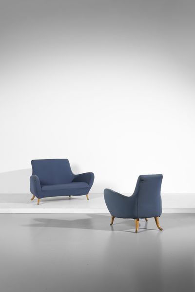 PROSPERO RASULO : Poltrona e divanetto mod. She per Poltronova, Firenze.  - Asta Asta 503 | DESIGN E ARTI DECORATIVE DEL NOVECENTO Virtuale - Associazione Nazionale - Case d'Asta italiane