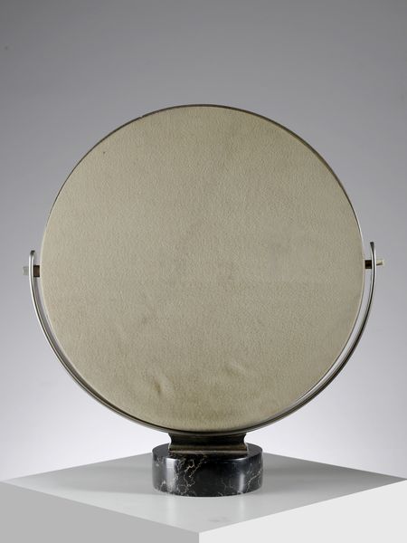 SERGIO MAZZA : Specchio da tavolo Narciso per Artemide.  - Asta Asta 503 | DESIGN E ARTI DECORATIVE DEL NOVECENTO Virtuale - Associazione Nazionale - Case d'Asta italiane