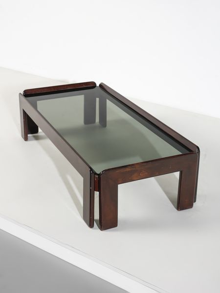 AFRA (1937-2011) & TOBIA (n. 1935) SCARPA : Tavolino da salotto per Cassina.  - Asta Asta 503 | DESIGN E ARTI DECORATIVE DEL NOVECENTO Virtuale - Associazione Nazionale - Case d'Asta italiane