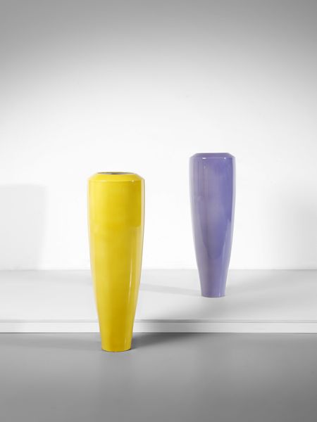 MANIFATTURA ITALIANA : Coppia di grandi vasi.  - Asta Asta 503 | DESIGN E ARTI DECORATIVE DEL NOVECENTO Virtuale - Associazione Nazionale - Case d'Asta italiane