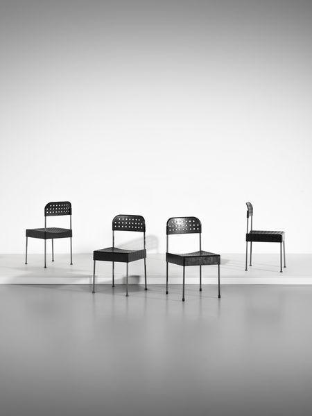 ENZO MARI : Quattro sedie della collezione Atlantide mod. Box per Driade, Italia.  - Asta Asta 503 | DESIGN E ARTI DECORATIVE DEL NOVECENTO Virtuale - Associazione Nazionale - Case d'Asta italiane