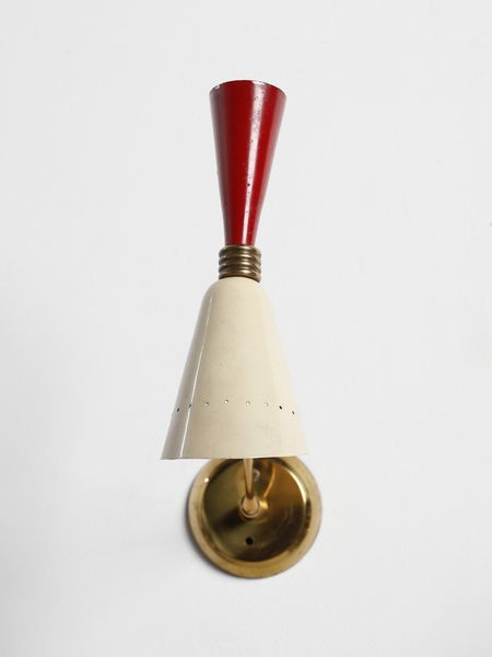 MANIFATTURA ITALIANA : Coppia di lampade da parete.  - Asta Asta 503 | DESIGN E ARTI DECORATIVE DEL NOVECENTO Virtuale - Associazione Nazionale - Case d'Asta italiane