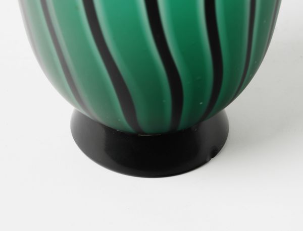 GIANPAOLO GHISETTI : Vaso a coppa con base troncoconica, Murano.  - Asta Asta 503 | DESIGN E ARTI DECORATIVE DEL NOVECENTO Virtuale - Associazione Nazionale - Case d'Asta italiane