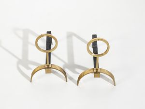 MANIFATTURA ITALIANA : Coppia di alari da camino.  - Asta Asta 503 | DESIGN E ARTI DECORATIVE DEL NOVECENTO Virtuale - Associazione Nazionale - Case d'Asta italiane