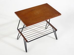 MANIFATTURA ITALIANA : Tavolino portariviste.  - Asta Asta 503 | DESIGN E ARTI DECORATIVE DEL NOVECENTO Virtuale - Associazione Nazionale - Case d'Asta italiane