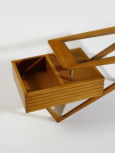 MARIO GOTTARDI : nello stile di. Tavolino da salotto.  - Asta Asta 503 | DESIGN E ARTI DECORATIVE DEL NOVECENTO Virtuale - Associazione Nazionale - Case d'Asta italiane